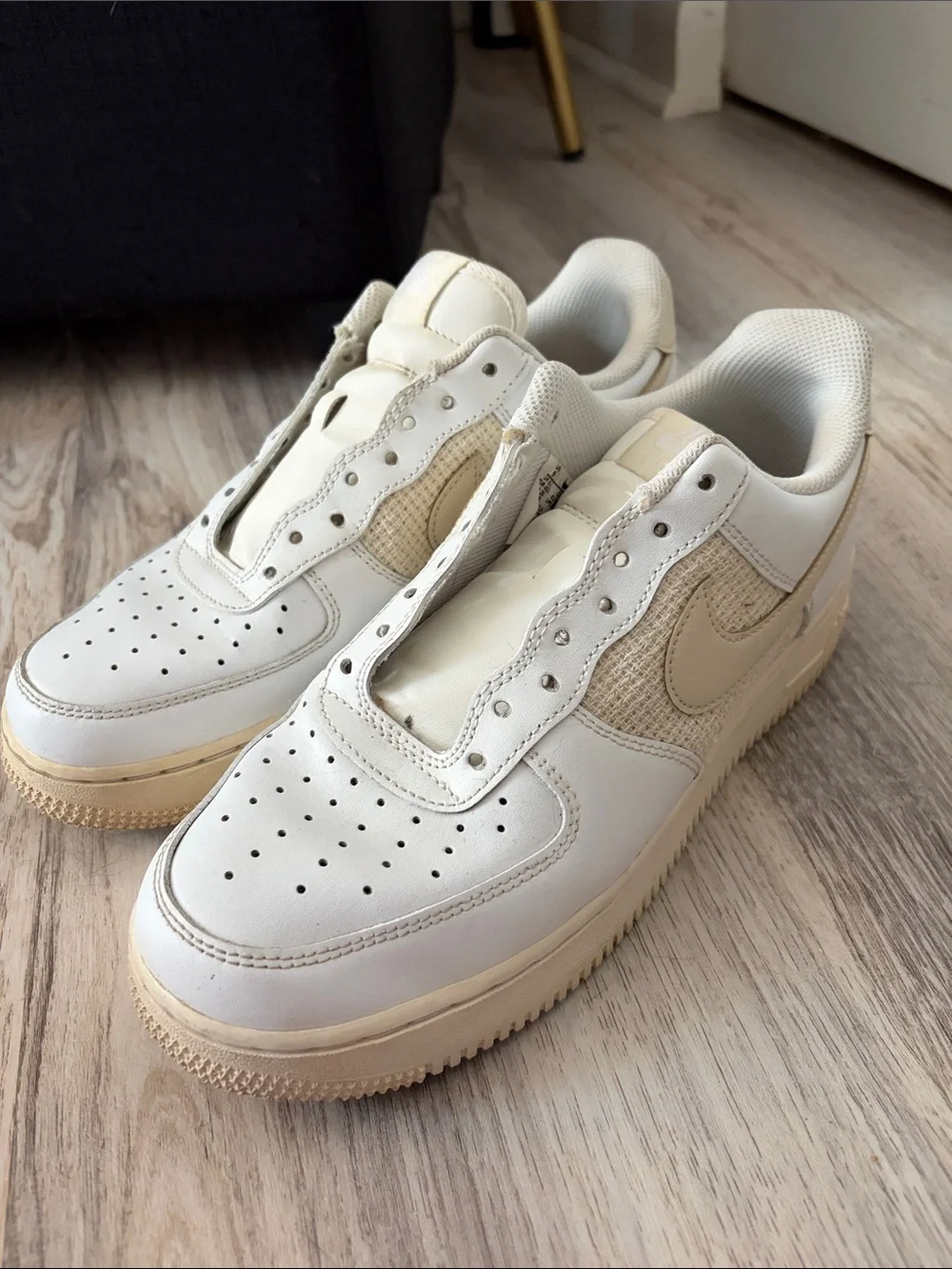Nike Low-Top Sneakers in Cream and Beige